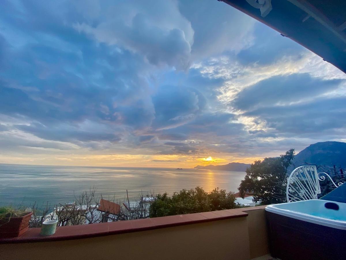 Il Profumo Dei Fiori Appartement Praiano Buitenkant foto